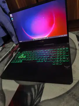 Asus fX 505DT  Ryzen 5 3550H ram 8 GTX 1650