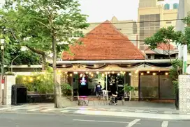 Rumah Usaha Jl. Ambengan NOL JALAN, STRATEGIS, SIAP HUNI
