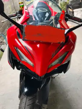 Cbr 150r tahun 2022 km rendah
