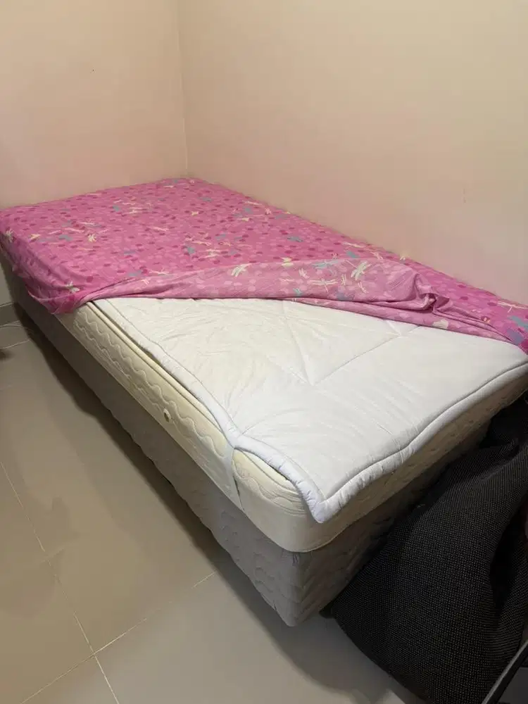 Kasur Matrass dan Divan Full set size 100x200