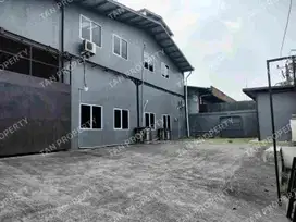 gudang siap pakai, rapi terawat di cipondoh, tangerang