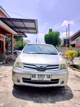 Grand Livina XR sporty 2011 ad Solo atas nama sendiri