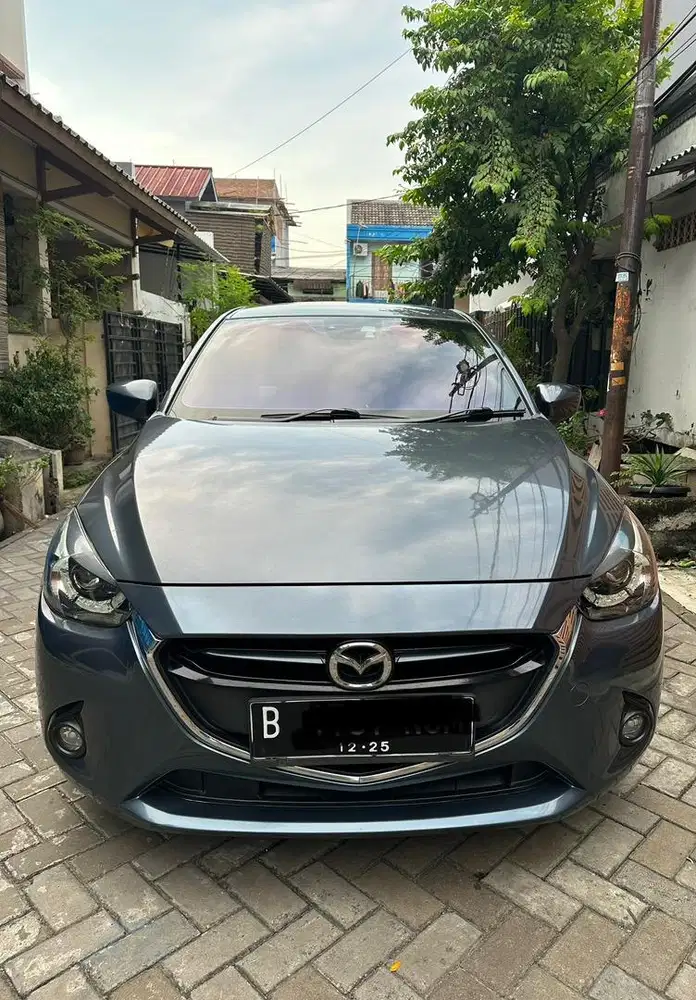 Mazda 2 GT 2015