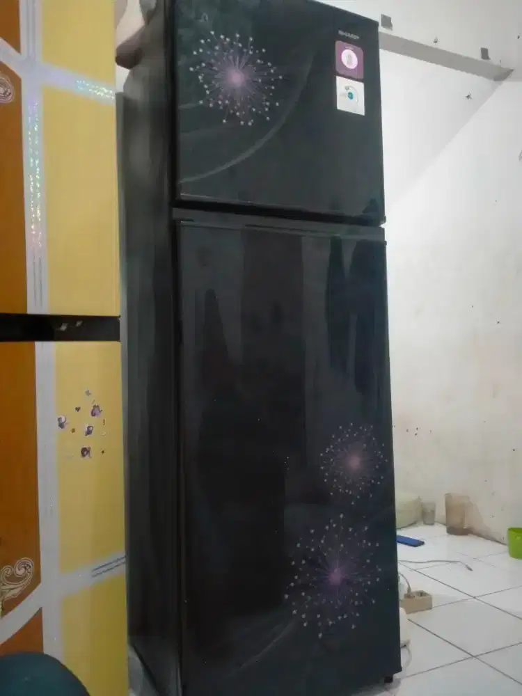 Kulkas sharp pintu 2 tipe sj-317