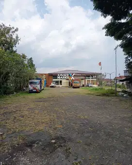Dijual Cepat ex Resto Lokasi Jl. Panji Suroso, Blimbing Malang