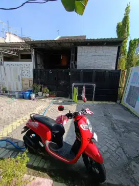 Dijual rumah tengah kota