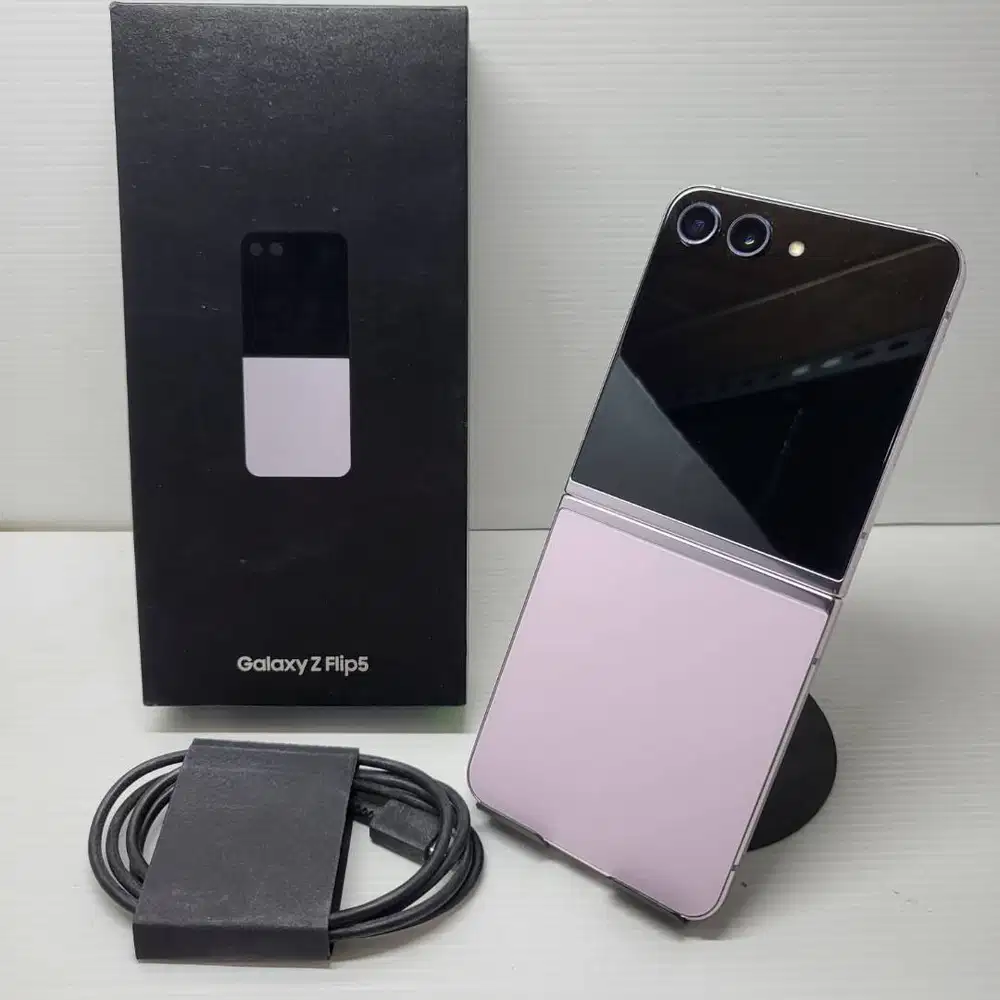 WARNA FAVORIT LAVENDER SAMSUNG GALAXY Z FLIP 5 8/256 MULUS FULLSET