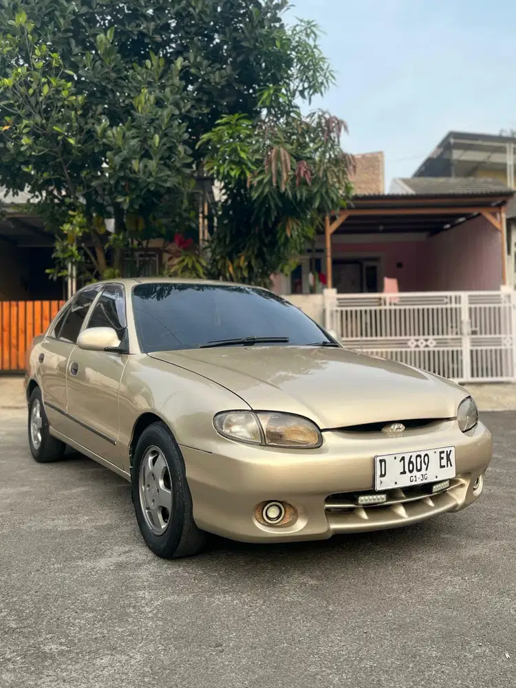 Hyundai Accent 2000 Bensin