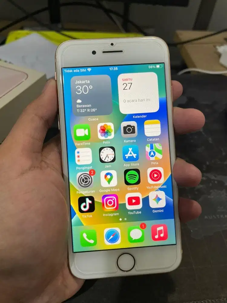 iPhone 8 Gold 64GB – Mulus, Original Semua