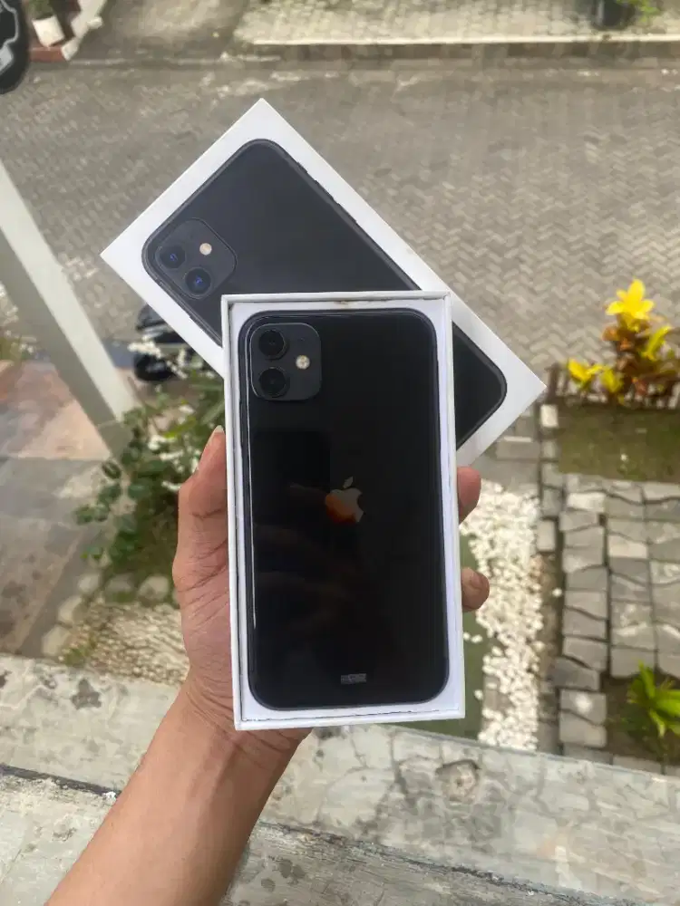 iPhone 11 64 iBox