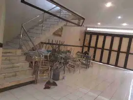 (SALE) RUKO ANTAPANI, BANDUNG, LUAS 3 LANTAI, NYAMAN , COCOK SEMUA USAHA, LOKASI STRATEGIS (NEGO)