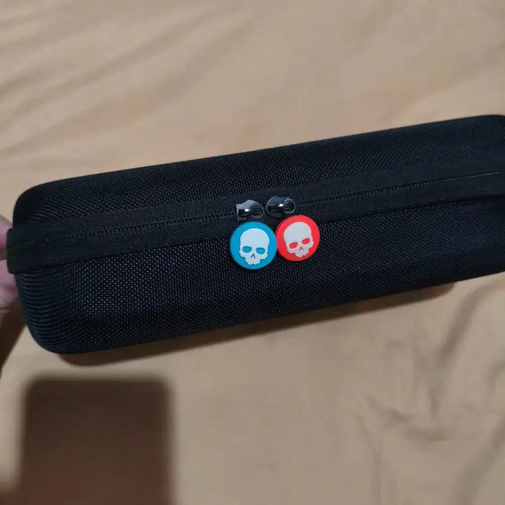 Hard case Skull & co nintendo switch v1/v2/oled ( TIDAK ADA DUS )