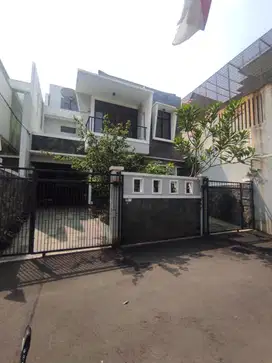DIJUAL RUMAH SUNTER AGUNG PERMAI UKU 10X18 STRATEGIS RAPI HDP SELATAN HRG MENARIK