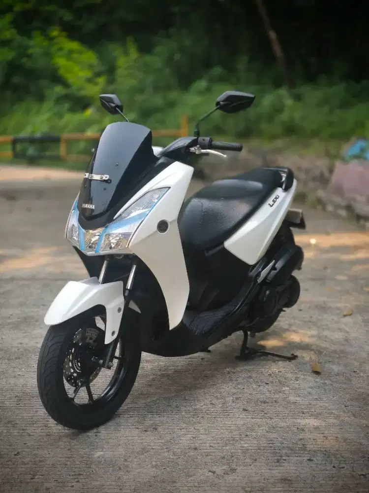 Yamaha Lexi 125,155 Pearl White 2021 Mulus