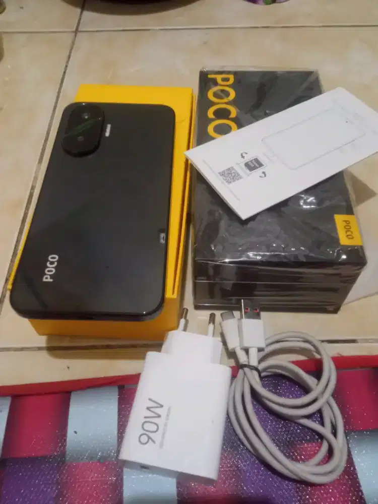 Poco F7 ram 12/512 GB