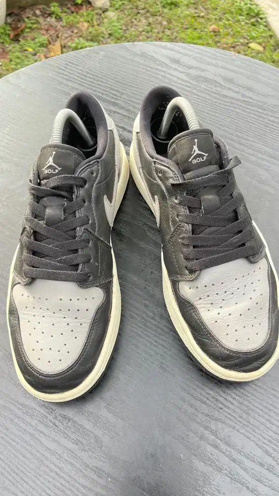 Air jordan low golf