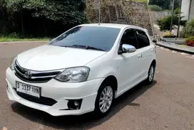 Toyota Etios Valco 2016 Bensin
