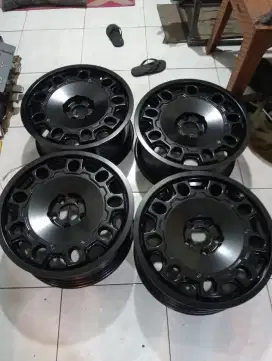 R18 5x114 lebar 8 rata et40