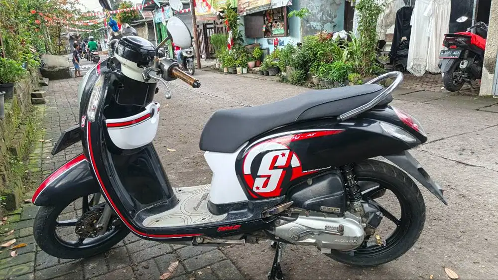 Scoopy 2017 Lengkap Mesin Oke