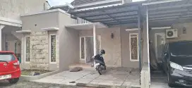 Dikontrakkan Rumah