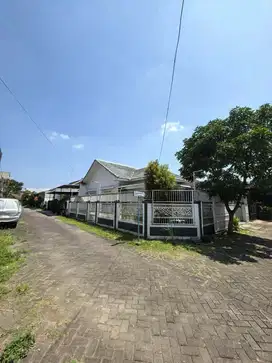 Rumah Terawat dan Strategis di Puri Kartika Asri Malang