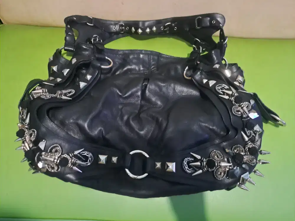 Tas Kulit Asli Studded Punk Rock