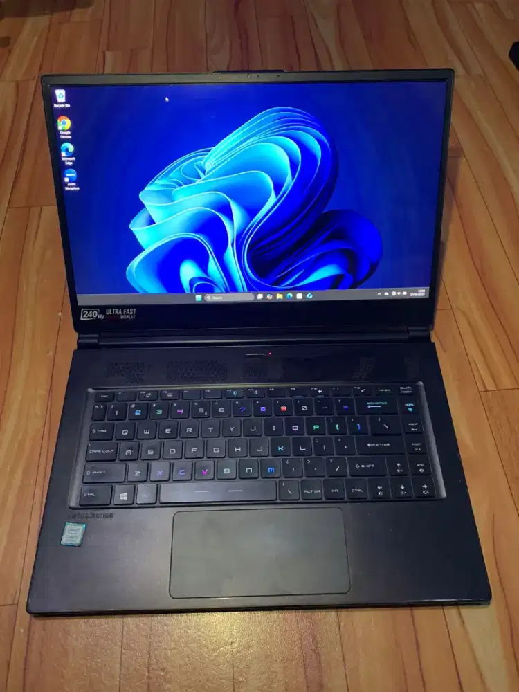 MSI Gaming Laptop GS65-9SE-816 i7-9750H 16GB 1TB SSD RTX2060
