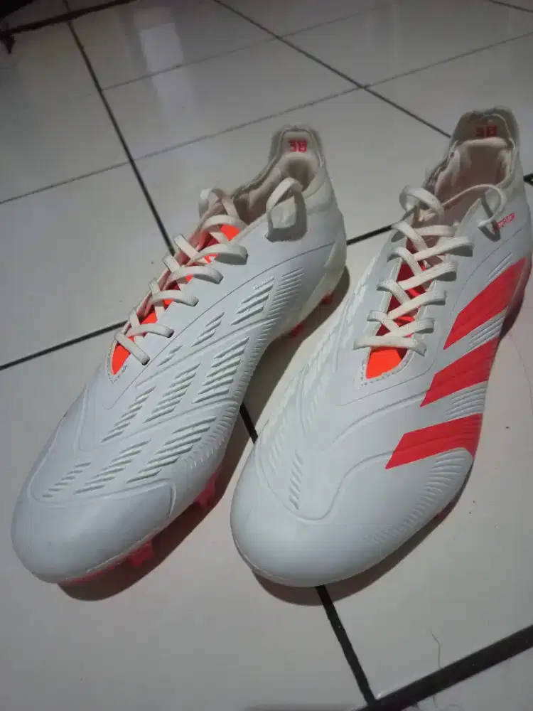 Adidas predator
