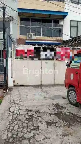 Ruko di jembatan dua