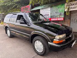Opel Blazer 2002 Bensin