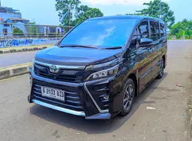 Toyota Voxy Matic 2019 Termurah Dp9JT