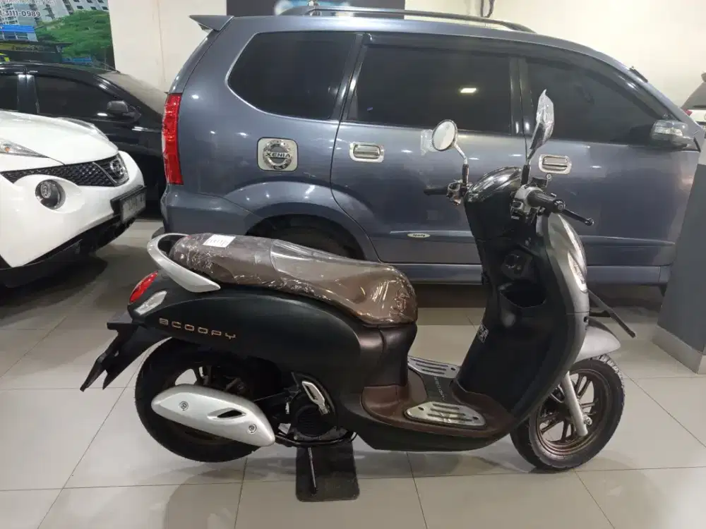 Scoopy prestige 2024