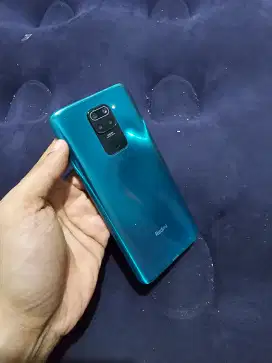 Xiaomi redmi note 9 4/64 lengkap mulus normal bs tt