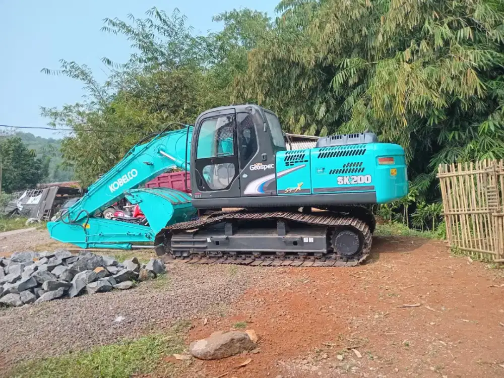 Kobelco sk 200 -8