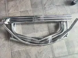 Ayunan bayi berikut motor
