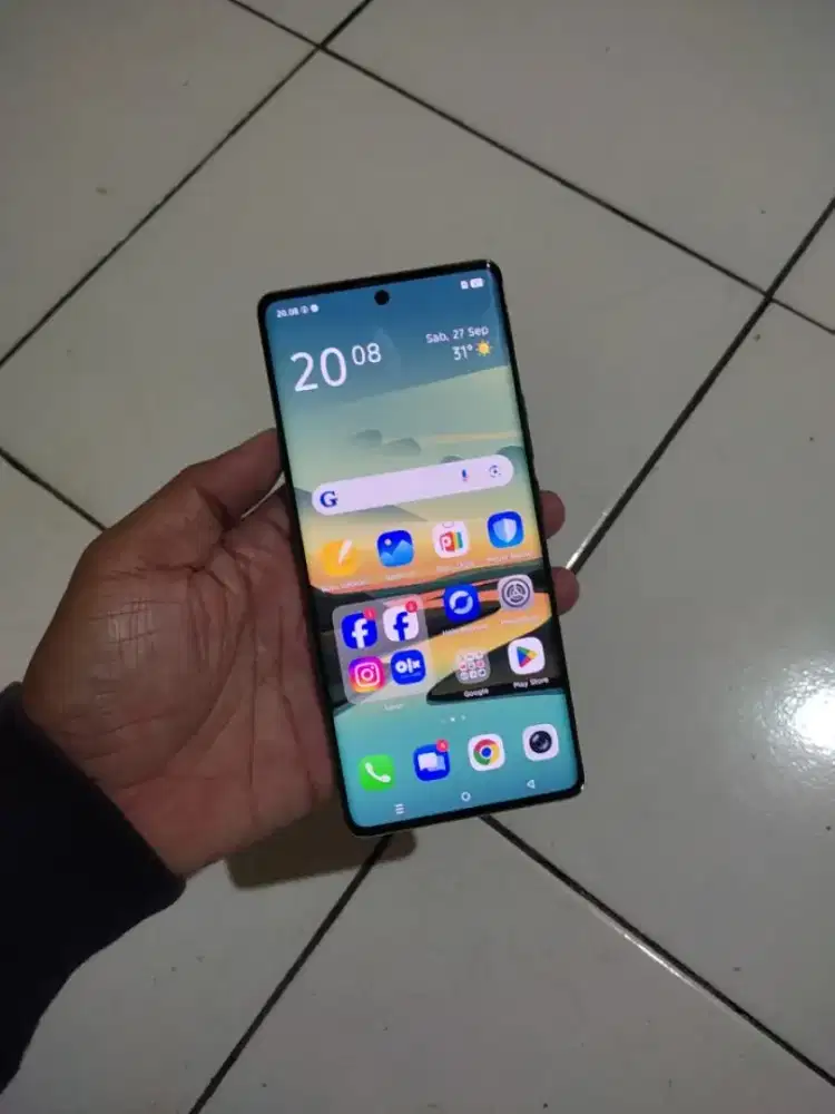 Infinix Note 40 Pro RAM 8/256