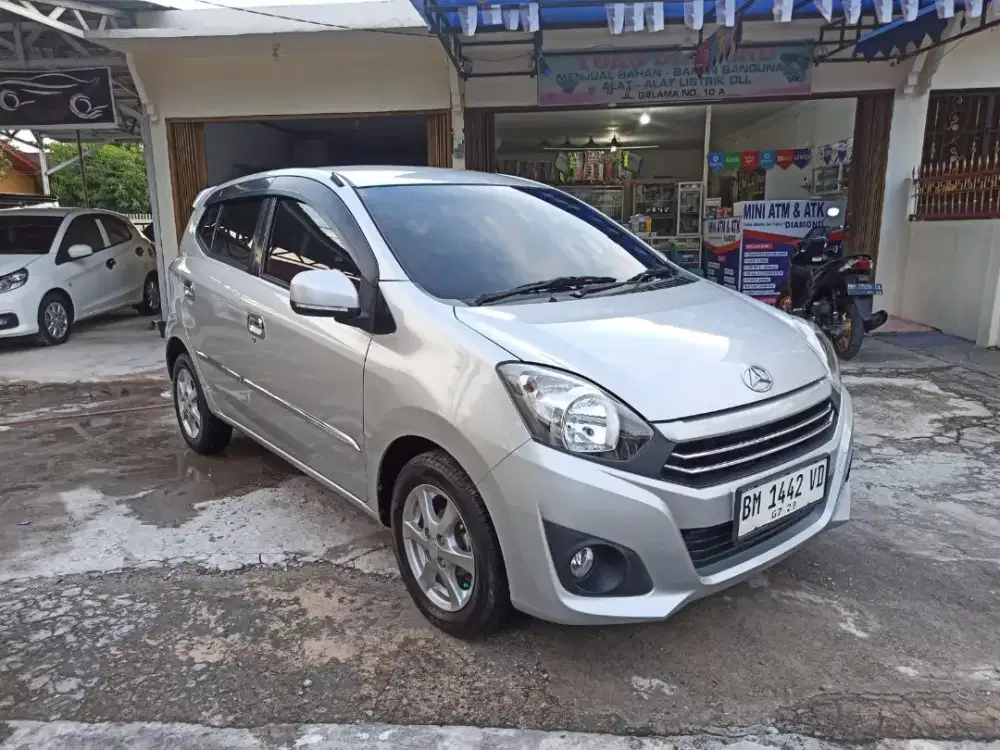 Ayla X manual 1.0cc putih