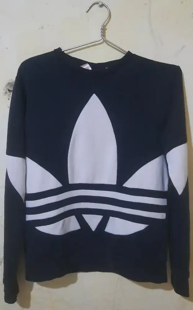 CN ADIDAS BIG LOGO