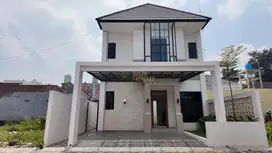 Rumah Modern 2 Lantai Kawasan Premium Palagan Sleman