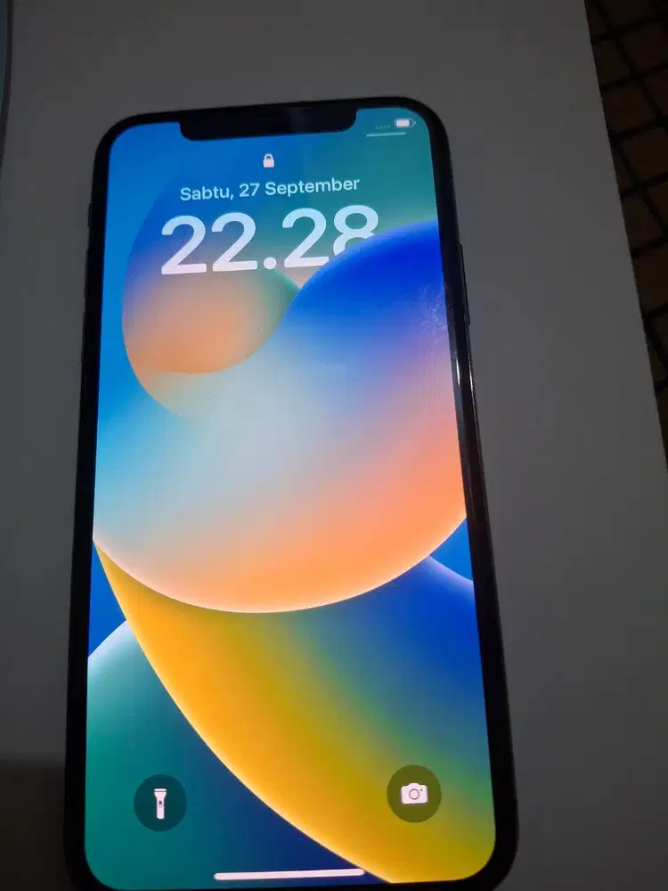 Iphone x Second