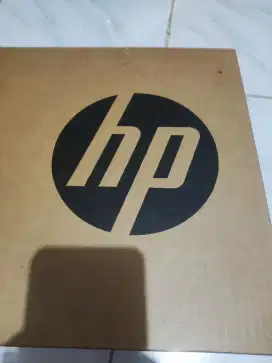 Laptop hp 14s 4GB 256gb SSD W11 OFFICE