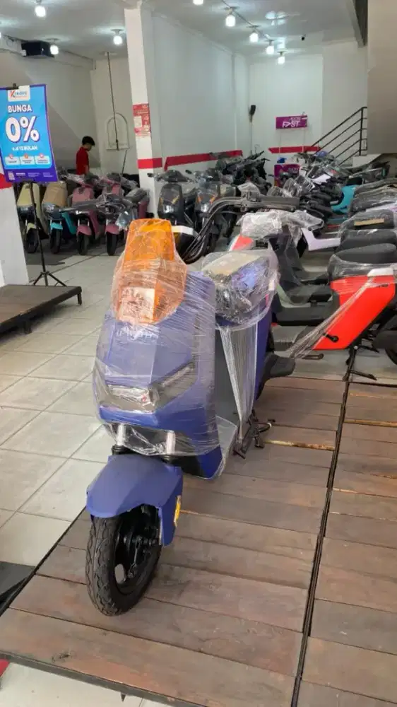 SEPEDA UWINFLY M6L