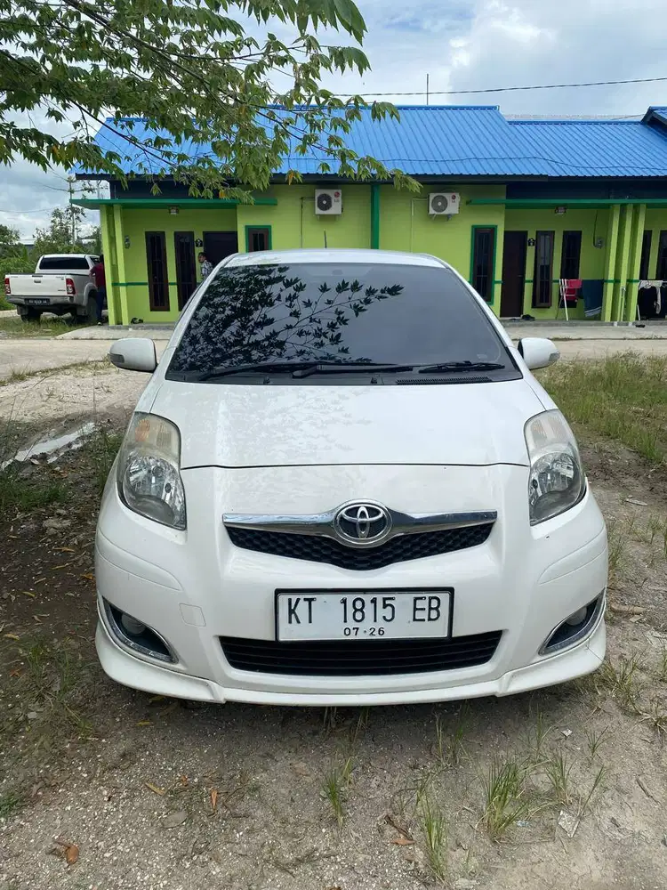 Yaris S Limited