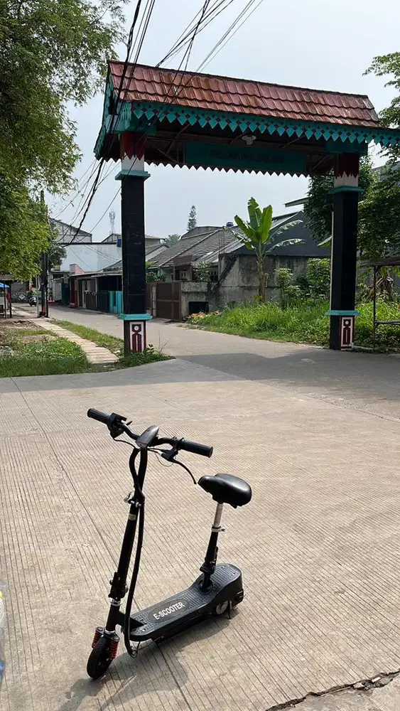 scooter lipat listrik