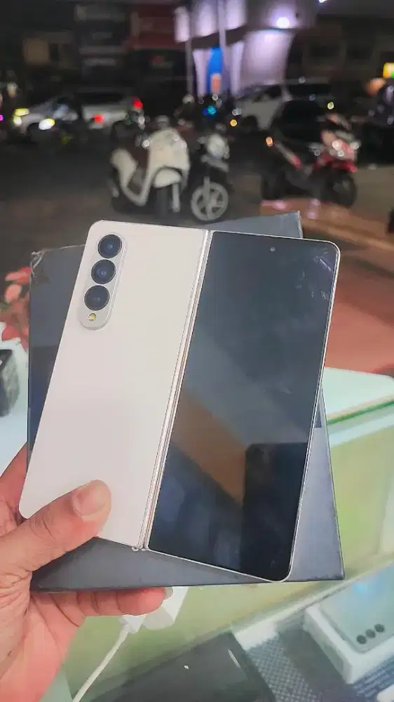 Samsung Galaxy Z Fold4 12/512GB Biacukai