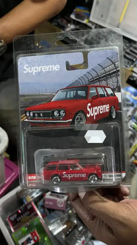 Hot Wheels series supreme