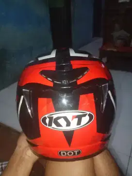 Helm KYT fullface