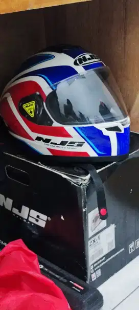 helm njs zx1 tricolor + maxto m2