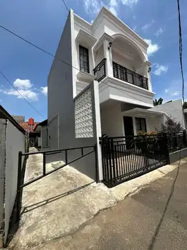 Jual Rumah Plus 2 Unit Kontrakan Di Jagakarsa Jakarta Selatan Cocok untuk investasi