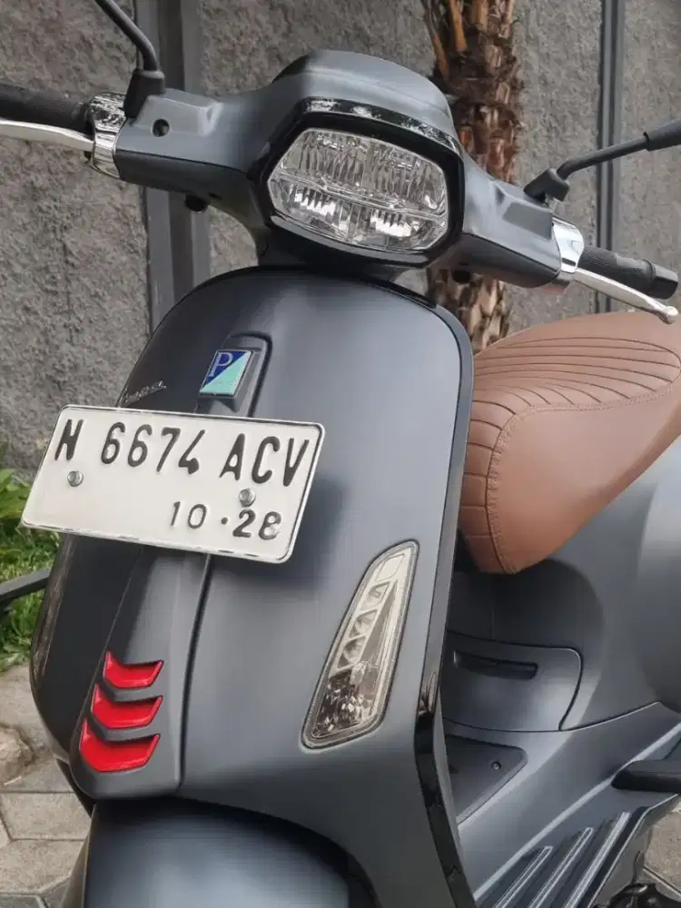 Sprint S Abs 2023 Grey Titanio. Odo 5rb KM.Nopol N Malang Kota.